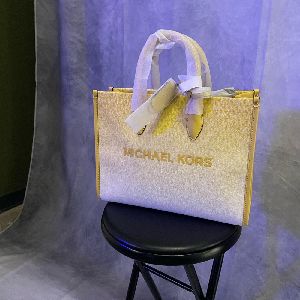 Michael Kors Elegant Yellow Tote